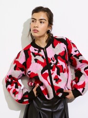 Oliver Bonas Veste bombardier en tricot abstrait - Image 1 of 7