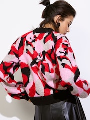 Oliver Bonas Veste bombardier en tricot abstrait - Image 2 of 7