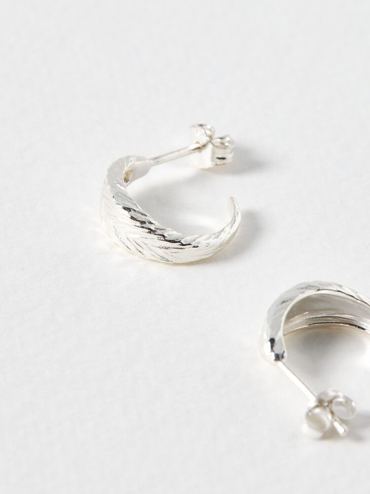 Oliver Bonas Silver Tone Raven Feather Texture Hoop Earrings - Image 4 of 4