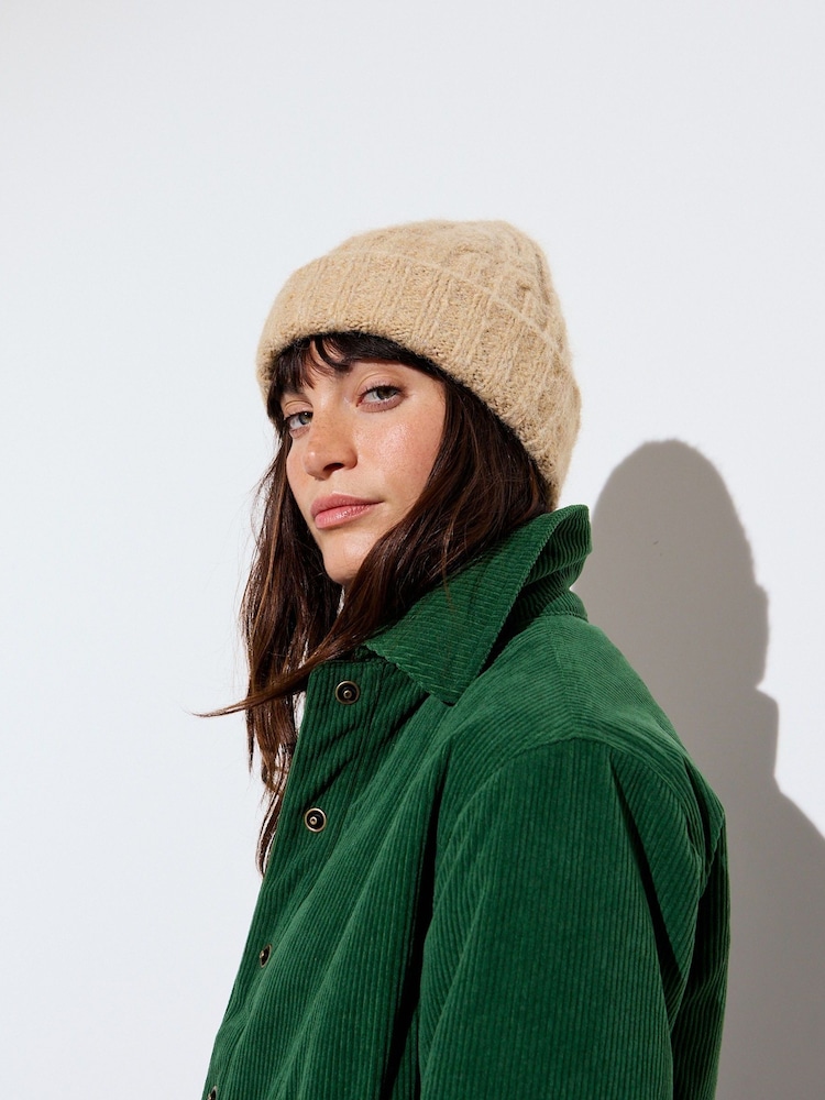 Oliver Bonas Sparkle pletena kabelska kapa - Slika 1 iz 5