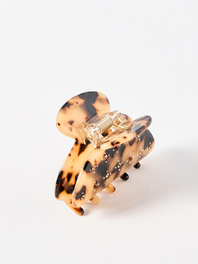 Oliver Bonas Brown Henriette Faux Tortoiseshell Hair Claw Clip - Image 2 of 4 Oliver Bonas Brown Henriette Faux Tortoiseshell Hair Claw Clip - Image 2 of 4