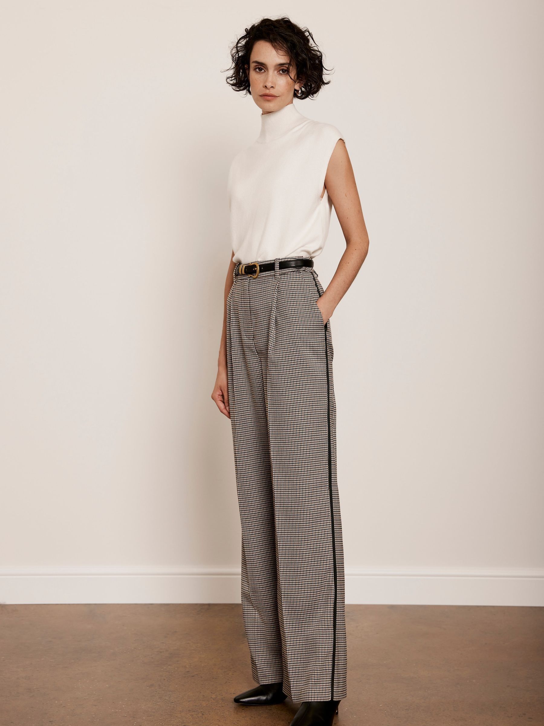 Mint Velvet Grey Check Side Stripe Trousers 8 R Womens