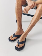 Azul marino - Textured Flip Flops - Imagen 1 de 6
