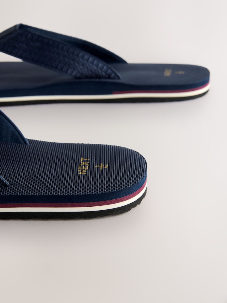 Azul marino - Textured Flip Flops - Imagen 6 de 6