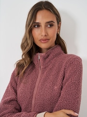 وردي - لون طبيعي ـ سترة صوف فرو صناعي بسحّاب كامل من Crew Clothing Company - صورة 4 من 5