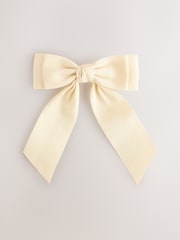 Cream Bow Clip - Image 1 of 2