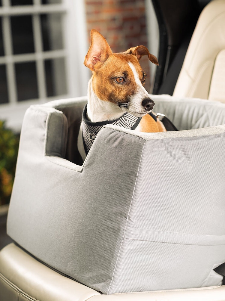 Lords and Labradors Grey Dog Car Booster Seat - Image 1 of 3