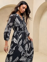 Черно-белый - Lipsy Printed VNeck Midi Shirt Dress - Image 4 of 4