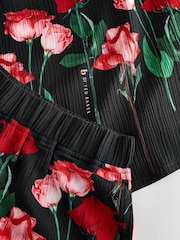 B by Ted Baker Crinkle Black Rose Shorts Set - Image 10 of 11