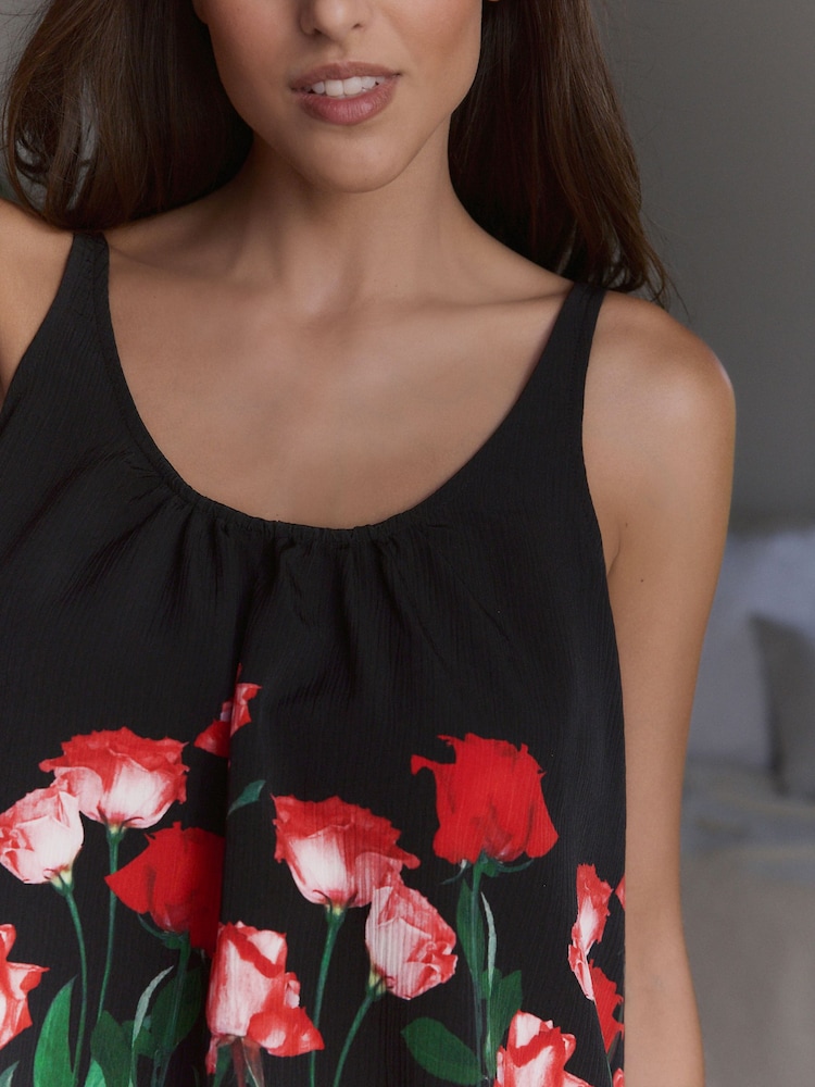 B by Ted Baker Zwart kreukel roze shorts set - Image 3 of 11
