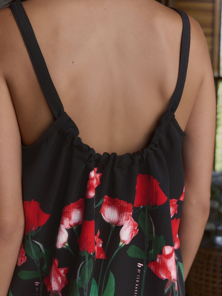 B by Ted Baker Zwart kreukel roze shorts set - Image 4 of 11