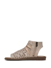ذهبي - Blowfish Malibu Dream Woven Sandals - صورة 2 من 6