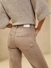 Pilzbraun - Lipsy – Jeans mit weitem Bein und mittelhohem Bund - Bild 3 von 4