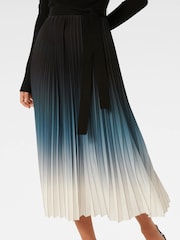 Forever New Black Harmony Ombre Pleated Midi Dress - Image 3 of 3