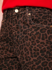 Vaqueros girlfriend con diseño de leopardo de Boden - Imagen 6 de 7