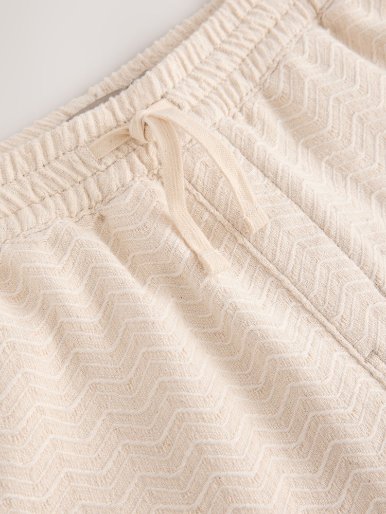 Ecru Elasticated Waist Zig-Zag Pattern Shorts - Image 9 of 9