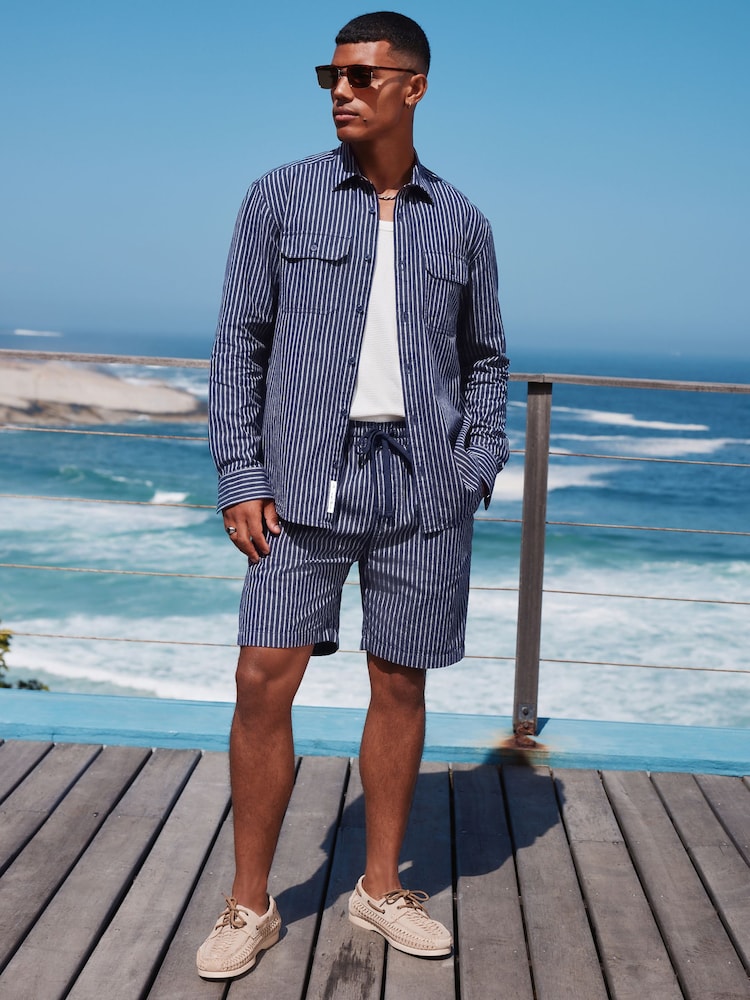 Marineblauw - Gestreepte 100% katoenen shorts met trekkoord in de taille - Image 3 of 9
