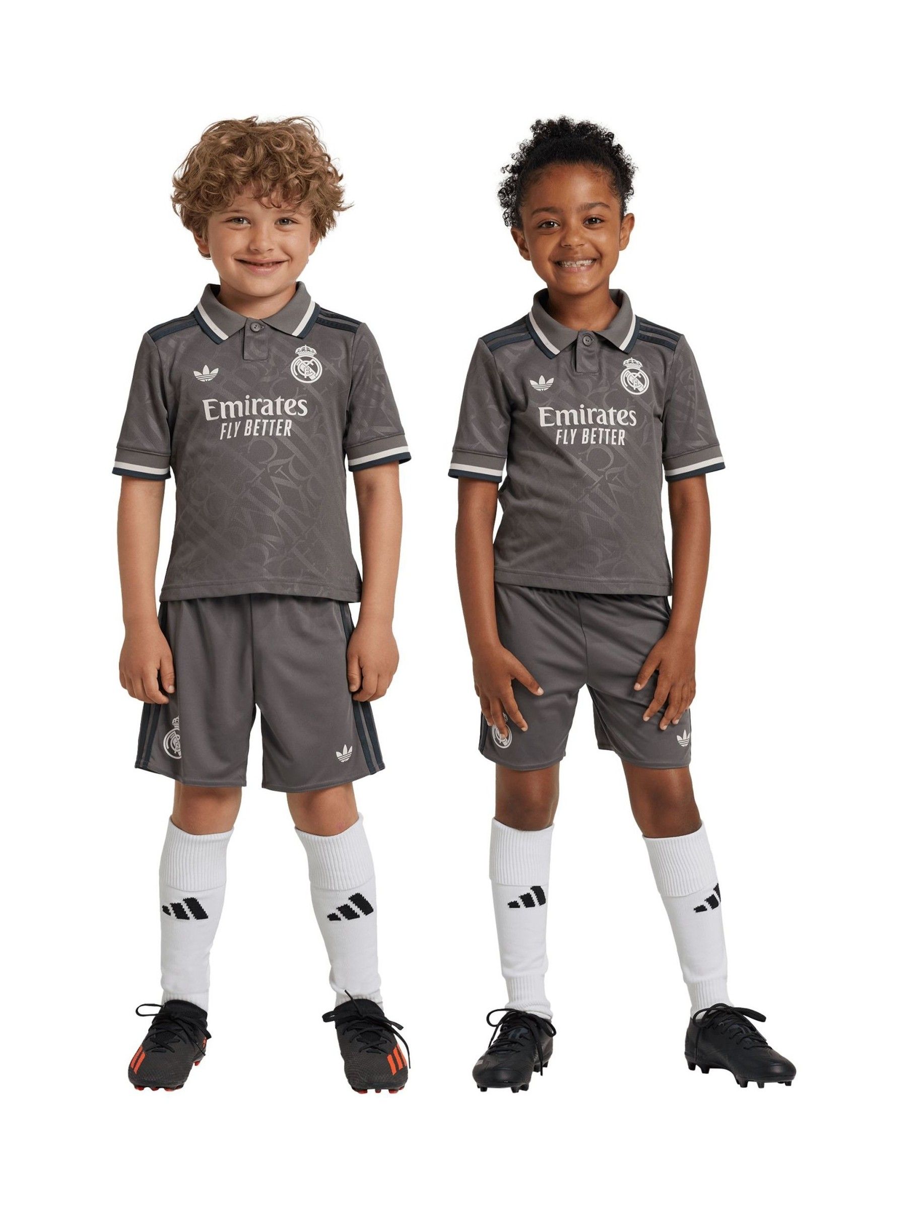Real madrid mini kit discount