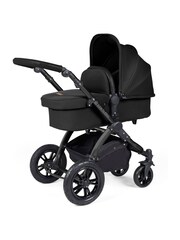 Ickle Bubba Black Midnight Black Stomp Luxe All in One i-Size Travel System with ISOFIX Base - Image 2 of 6