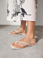Bone Leather Standard/Wide Fit Forever Comfort® Square Toe Knotted Toe Thong - Image 3 of 10