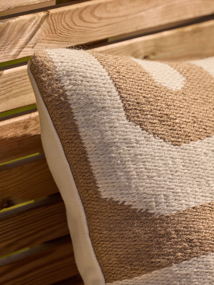 Indoor Outdoor Abstract Wiggle Cushion - صورة 2 من 5 Indoor Outdoor Abstract Wiggle Cushion - صورة 2 من 5