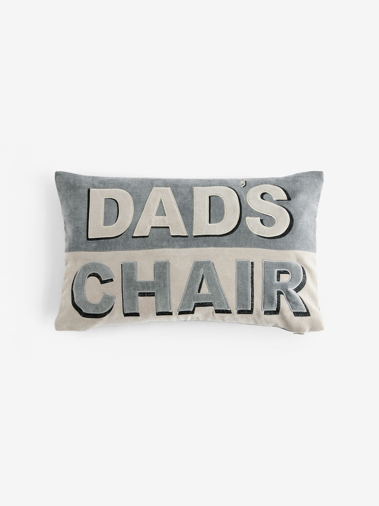 Dad's Chair Velvet Slogan Cushion - Bild 2 von 5