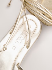 Weiches Goldleder - Forever Comfort® Riemchensandalen mit Schnürung - Bild 10 von 10