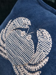 Embroidered Island Crab Cushion - Imagem 4 de 4