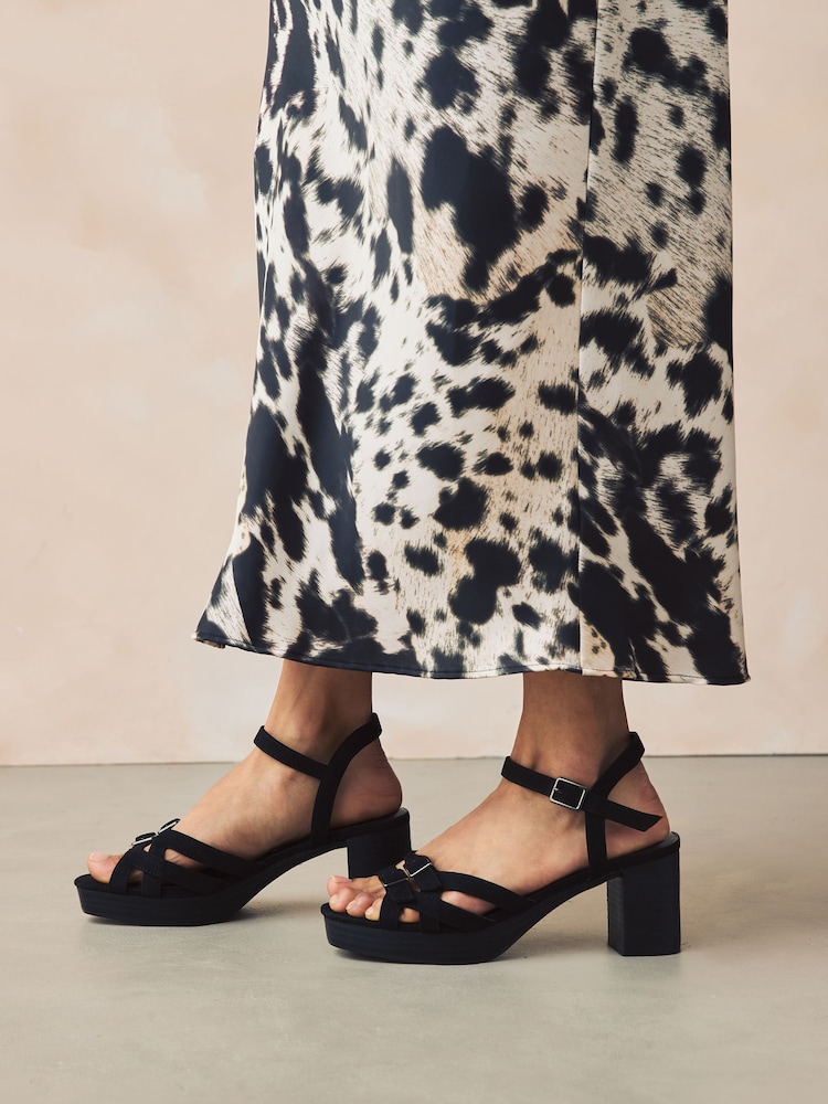 Black Forever Comfort® Round Toe Low Strap Buckle Detail Platform Sandals - Image 1 of 10