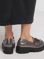 Simply Be Silver Chrome Tassel Detail Chunky Loafers In Extra Wide Fit - Image 2 of 4