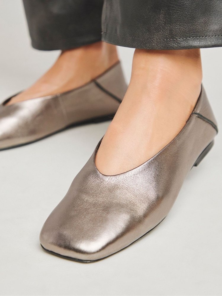 Simply Be Metallic Wide Fit Soft Leather High Cut Ballerina - Image 4 of 4