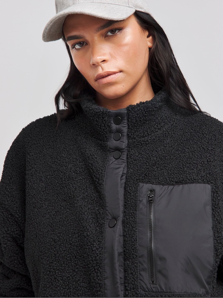 Simply Be Teddy-Jacke mit Reißverschluss und Nylontasche - Bild 4 von 4