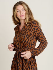 Brakeburn Orange Brush Strokes Maxi Shirt Dress - Image 5 of 5