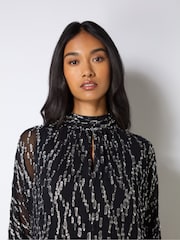 Ro&Zo Foil Keyhole Mini Dress - Image 6 of 6