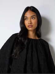 Ro&Zo Black Leopard Jacquard Bubble Hem Top - Image 3 of 3
