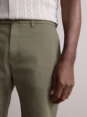 Green Premium Sateen Chino Shorts - Image 5 of 11