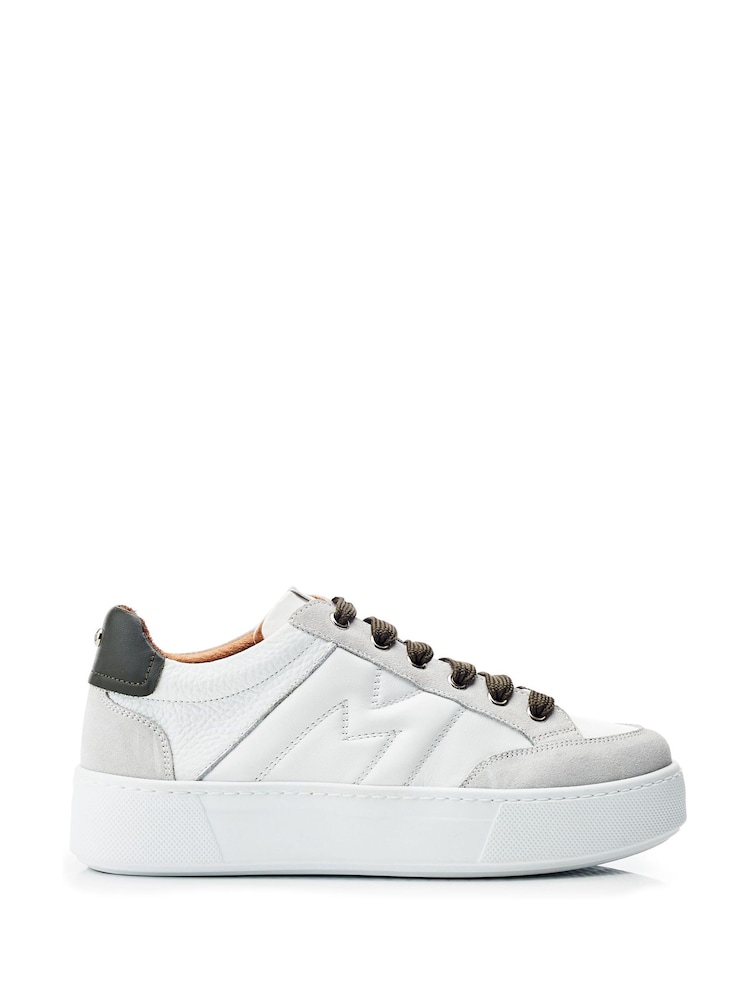 Moda in Pelle Amarante M Stitch Detail Chunky Leather White Trainers - Image 1 of 4