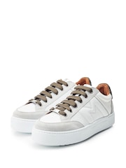 Moda in Pelle Amarante M Stitch Detail Chunky Leather White Trainers - Image 3 of 4