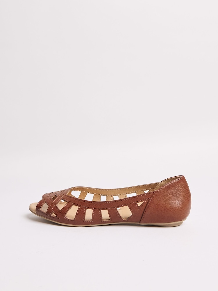 Maro - Friends Like These Pantofi cu talpă plată Peeptoe Faux Leather Cut Out Balerină Pantofi - Image 5 of 5