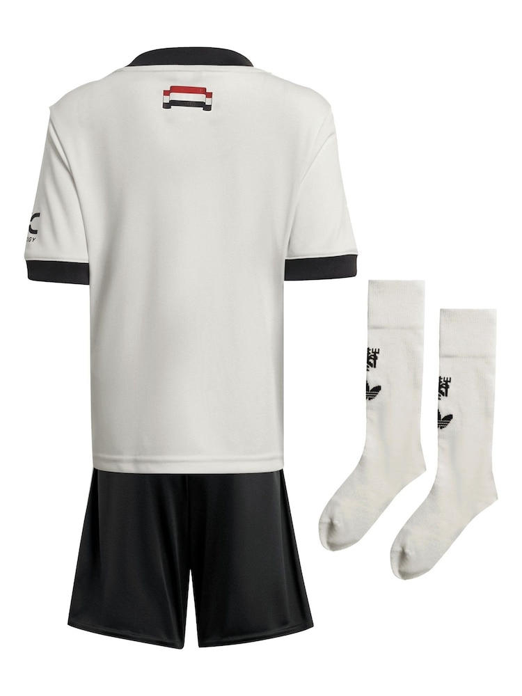 adidas White Manchester United Third Minikit 2024-25 - Image 5 of 5