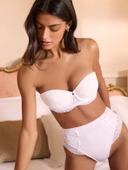 Lipsy White Geo Lace Pad Multiway Bra - Image 4 of 7