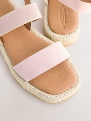 وردي جلد - صندل بنعل مسطح Raffia من Forever Comfort® - صورة 7 من 8