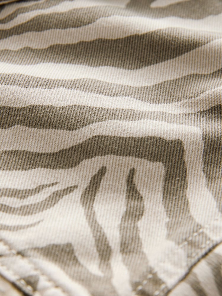 Animal Print Cropped 100% Cotton Jacket - Image 8 of 8