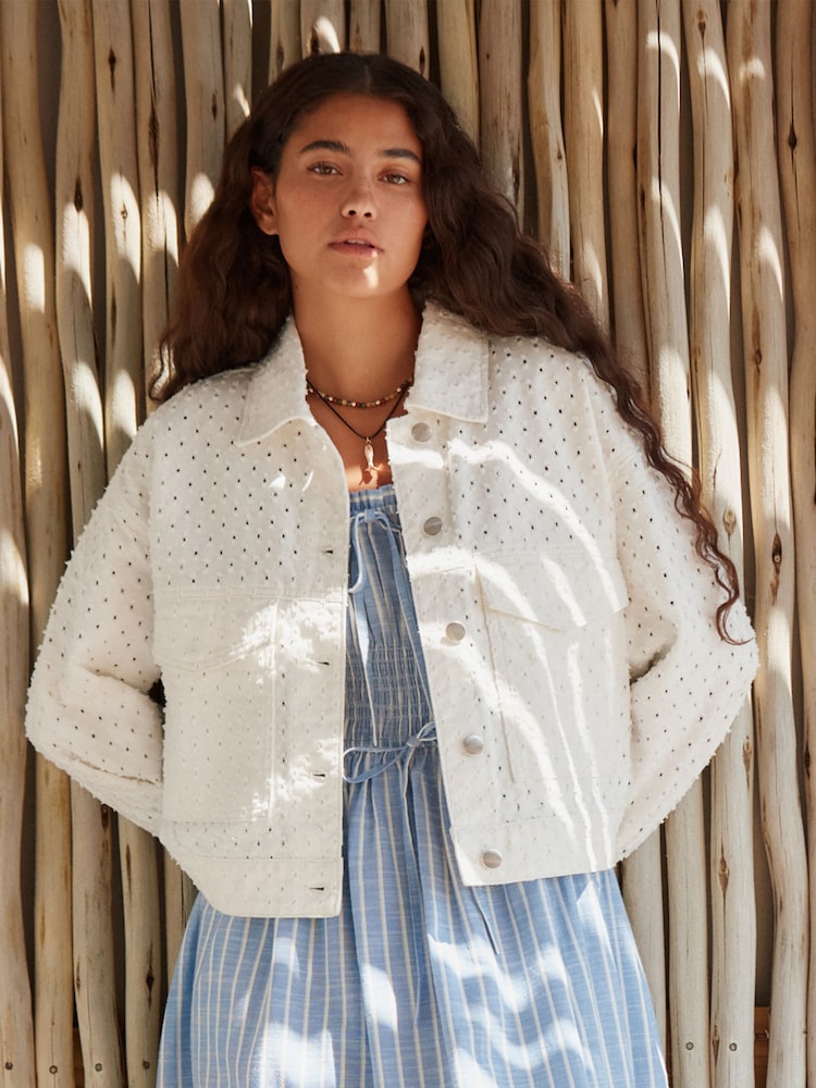 White 100% Cotton Textured Jacket - Image 2 of 5