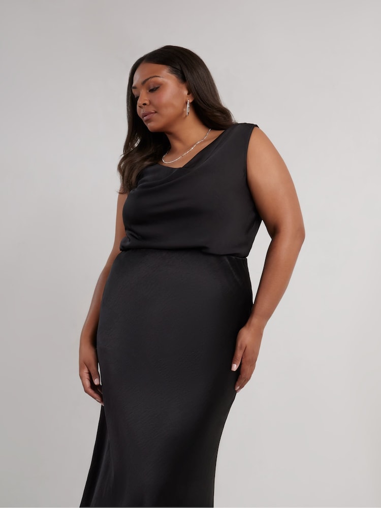 Live Unlimited Black Curve Satin Skirt - Image 2 of 4 Live Unlimited Black Curve Satin Skirt - Image 2 of 4