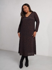 Live Unlimited Black Curve Leopard Print V-Neck Long Sleeve Midaxi Dress - Image 2 of 4