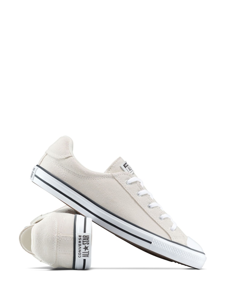 Sepatu Sneakers Lucky Star Low Top Membeli Krem Sepatu