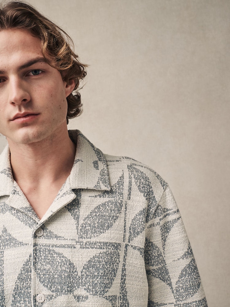 Grey/White Cuban Collar Textured Jersey Short Sleeve Shirt - Image 4 of 7