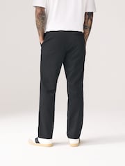 Noir - Ajustement régulier - Lot de 2 pantalons intelligents unis sur le devant - Image 2 of 9