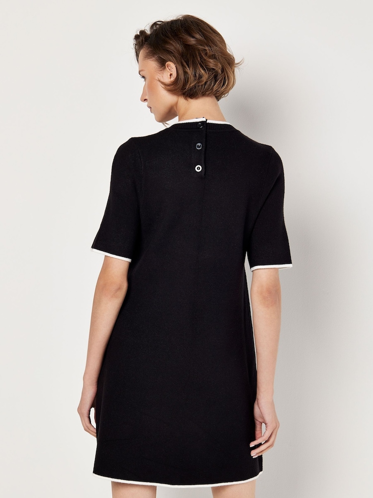 Apricot Black 2 Pockets Contrast Tipping Knit Dress - Image 4 of 4